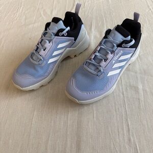 Adidas Terrex Swift R3 size 6.5 women’s